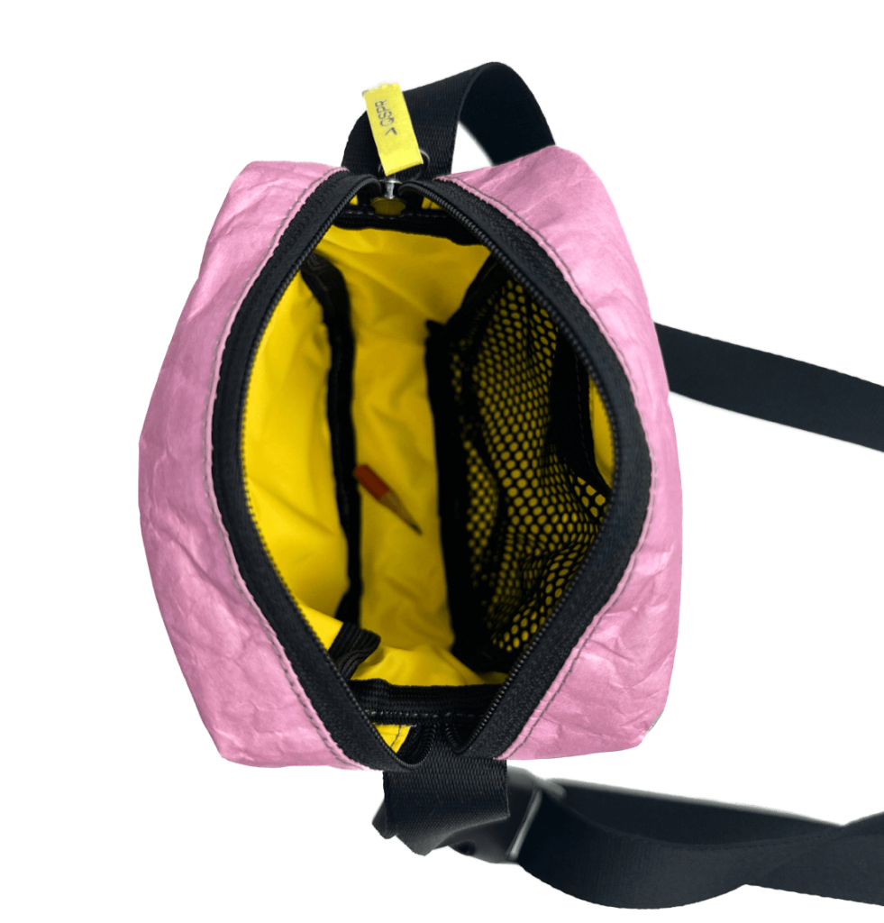 Cuerda Vertical Shoulder Bag