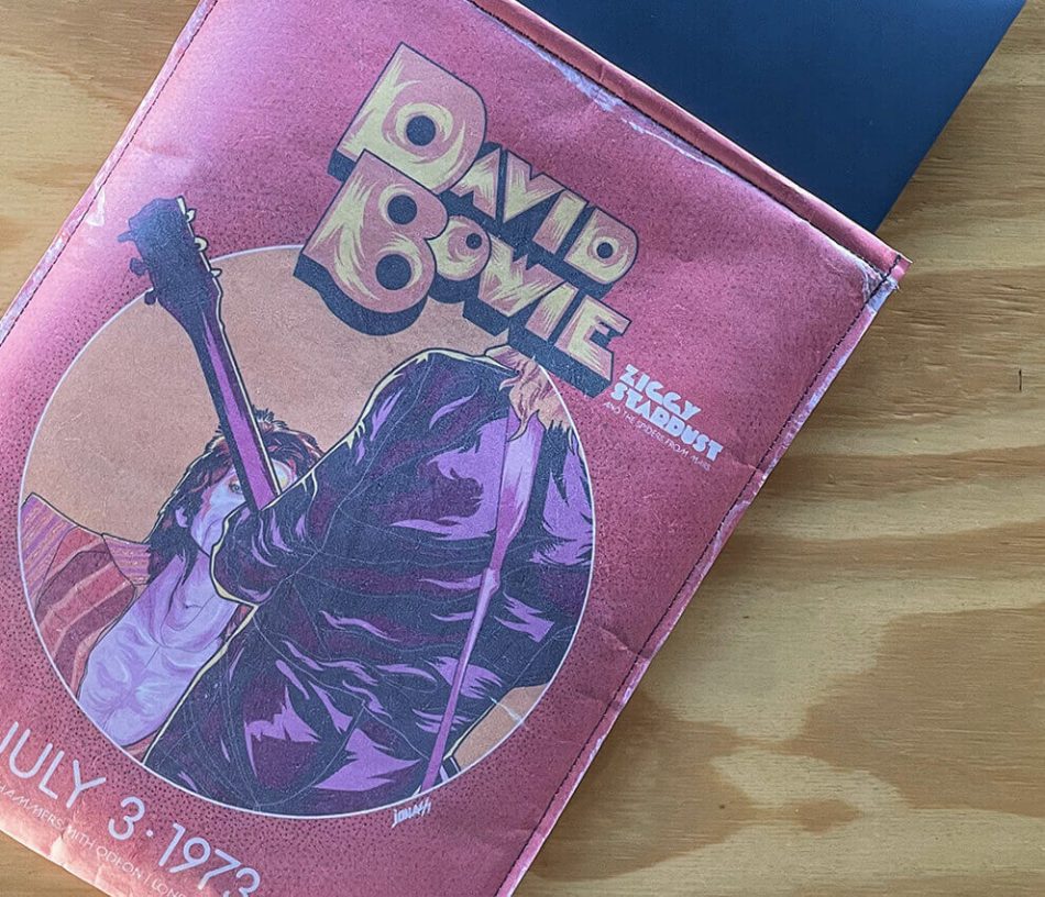 fotoreal capanotebook belasletrasdavidbowie.jpg fotoreal capanotebook belasletrasdavidbowie.jpg