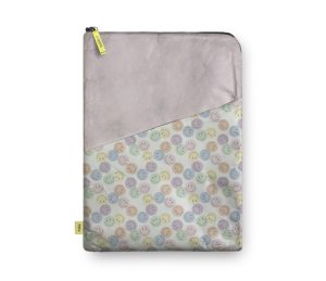 capa-notebook-pro-smilezinho-capa-note-ziper-frente