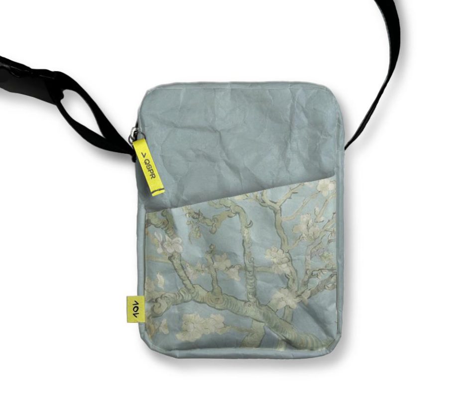 shoulder-bag-amendoeira-em-flor-shoulder-bag-frente shoulder-bag-amendoeira-em-flor-shoulder-bag-frente