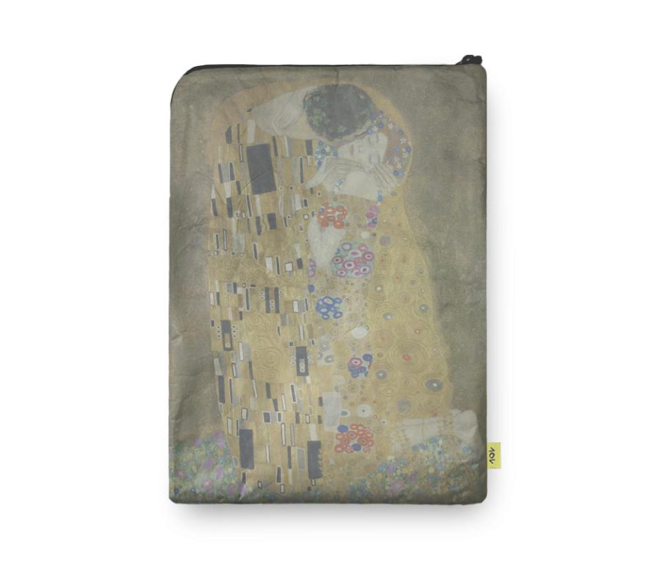 capa-notebook-pro-o-beijo-capa-note-ziper-verso