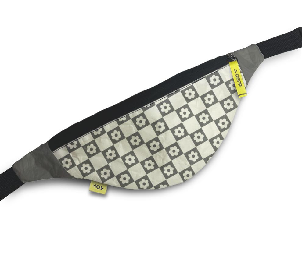 pochete-xadrez-floral-pochete-frente