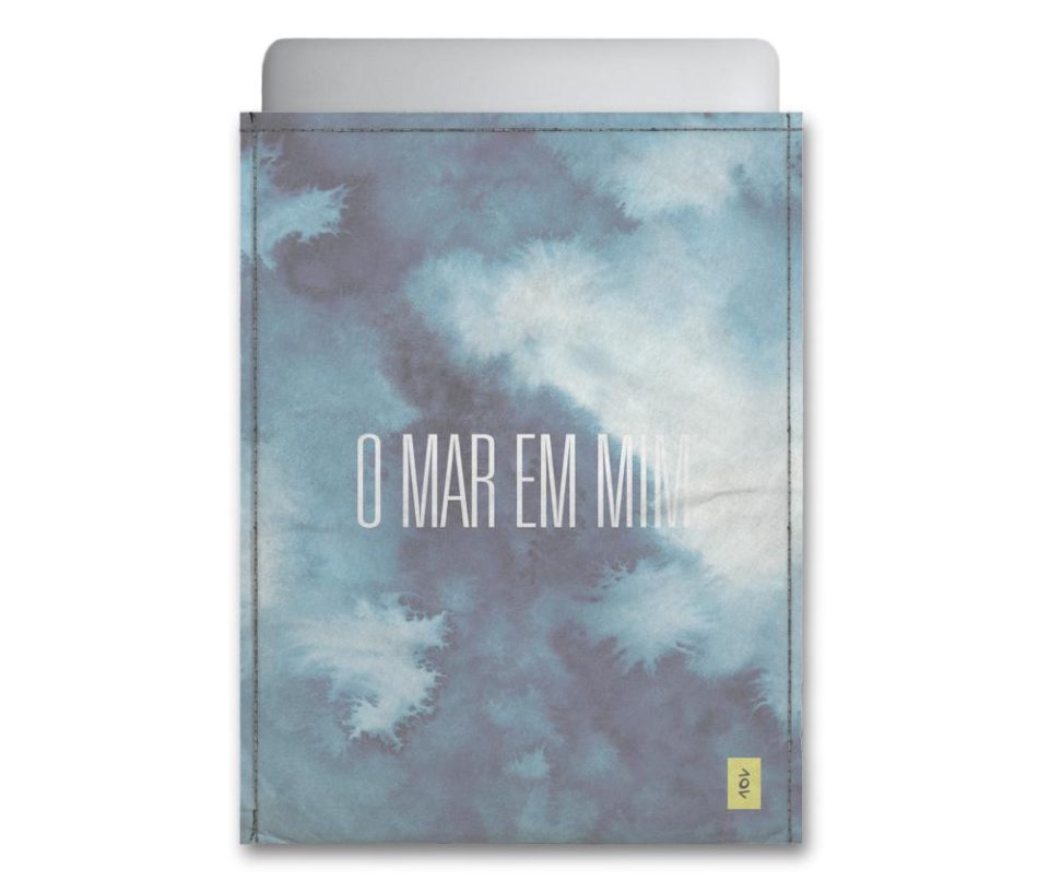 capaNoteSleeve-o-mar-em-mim-notebook-frente capaNoteSleeve-o-mar-em-mim-notebook-frente
