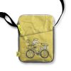 shoulder-bag-vento-na-cara-shoulder-bag-frente shoulder-bag-vento-na-cara-shoulder-bag-frente